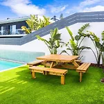 Villa Palmeiras By Caparica Experience *