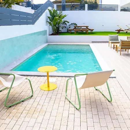 Palmeiras By Caparica Experience * Charneca (Setubal)